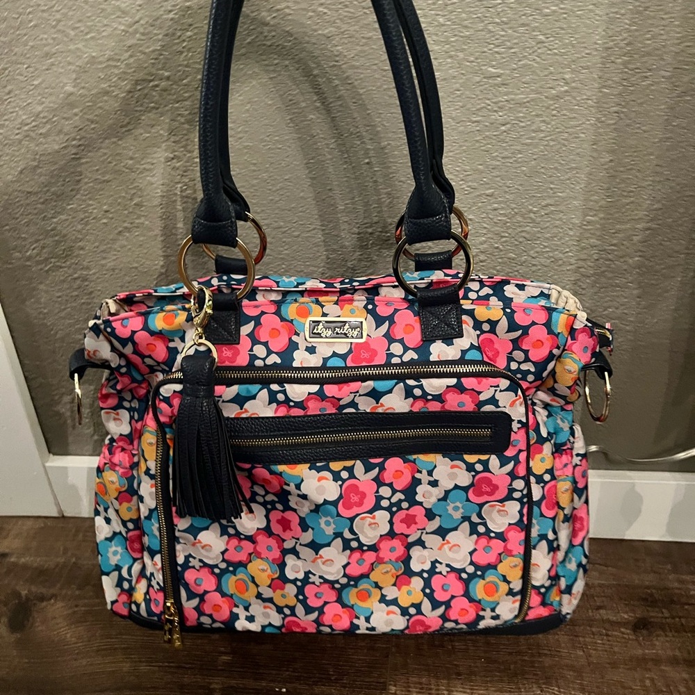 Itzy Ritzy Floral Weekend Bag